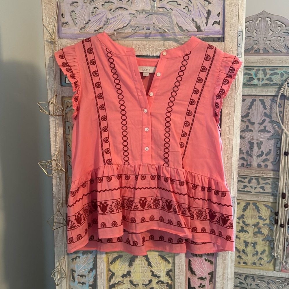 LOFT Pink Floral Embroidered Henley Peplum Shell Blouse Top SMALL